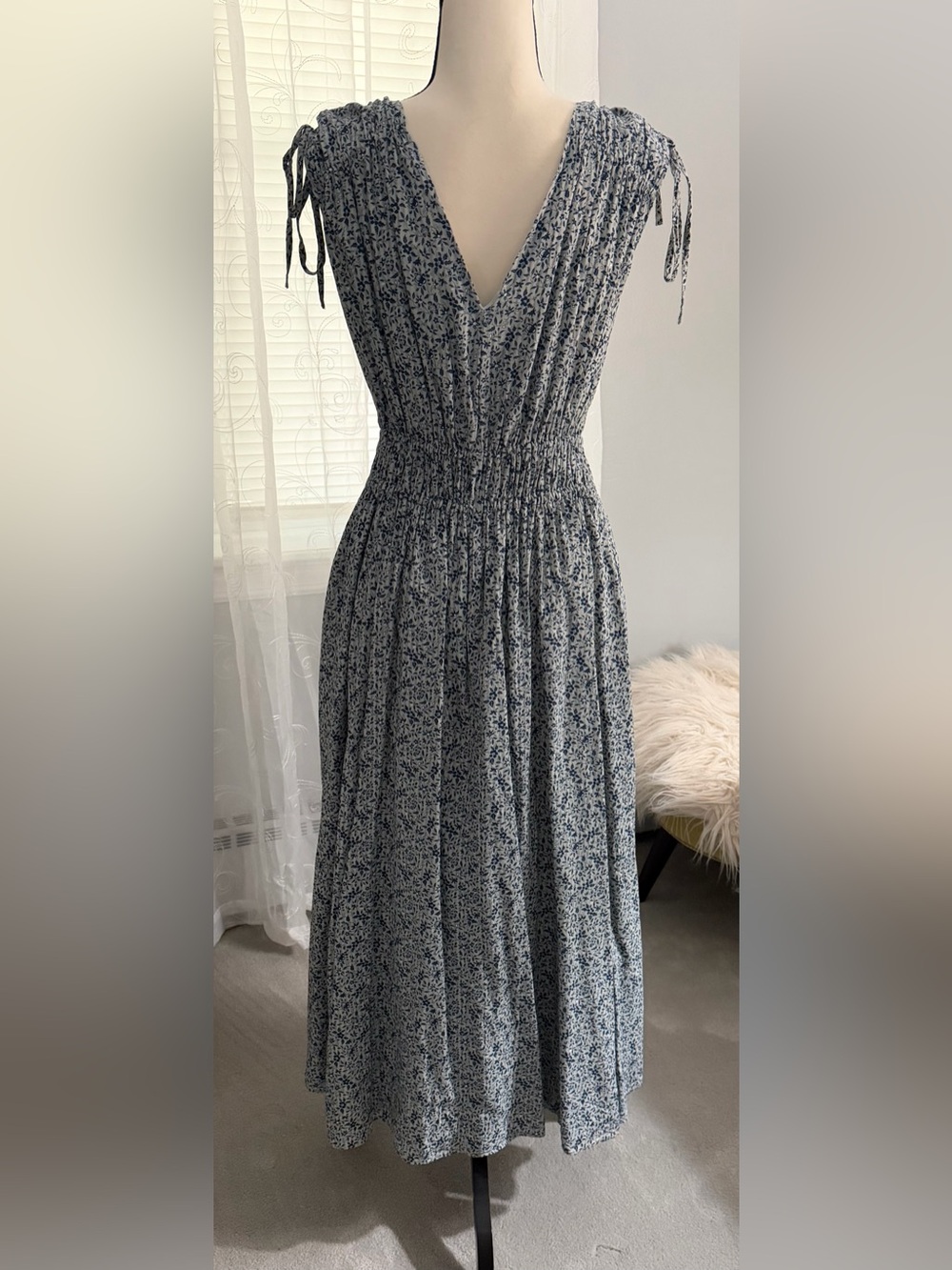 Madewell Blue Floral Smocked Maxi Dress - Picture 2 of 4